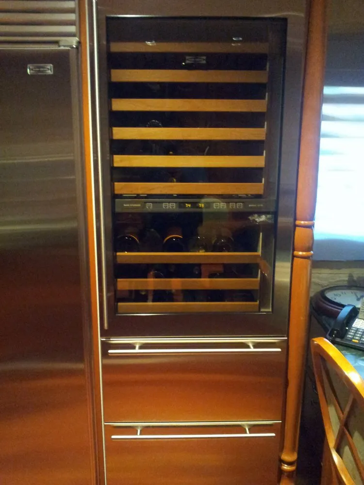 Slide of 1 Hour Appliance Repair