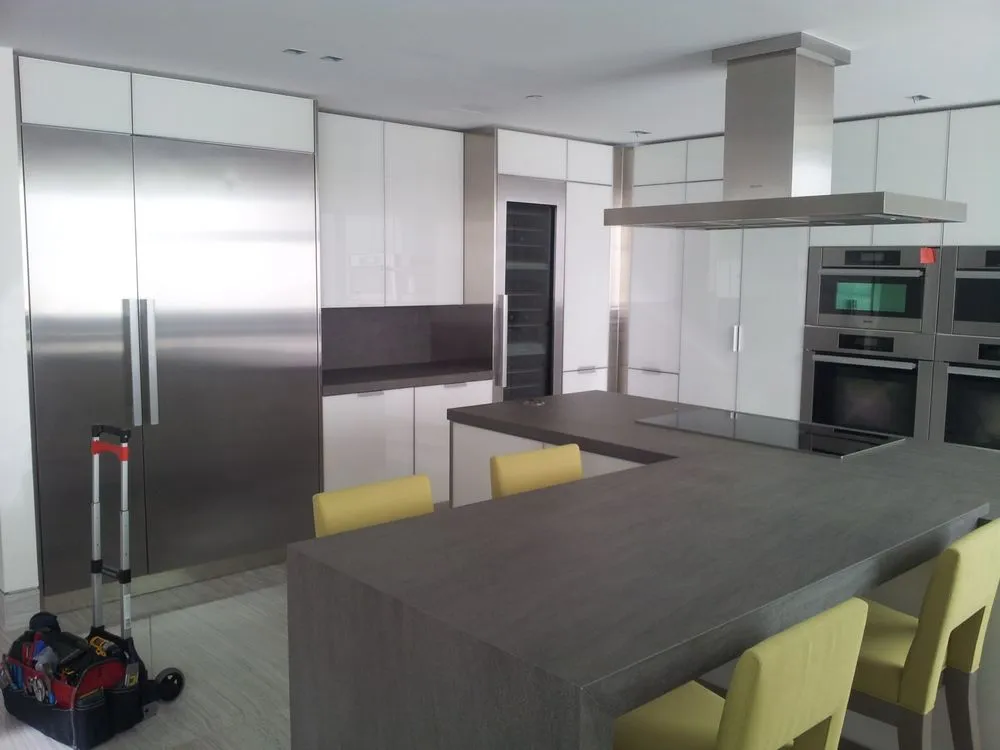 Slide of 1 Hour Appliance Repair