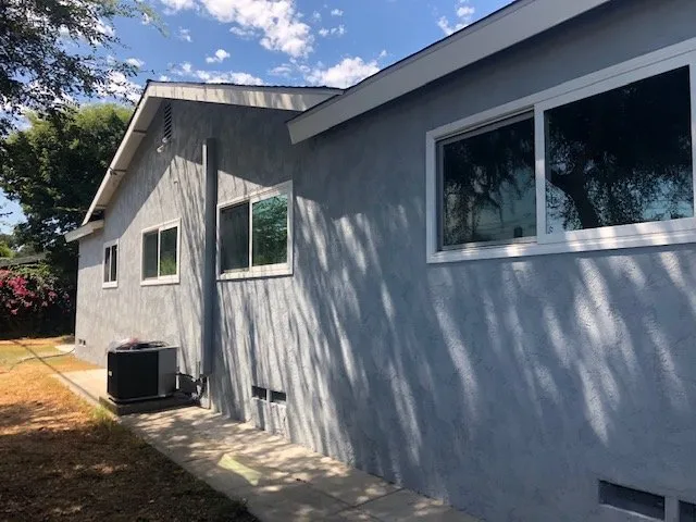 Slide of 12 Gauge Construction Services Inc