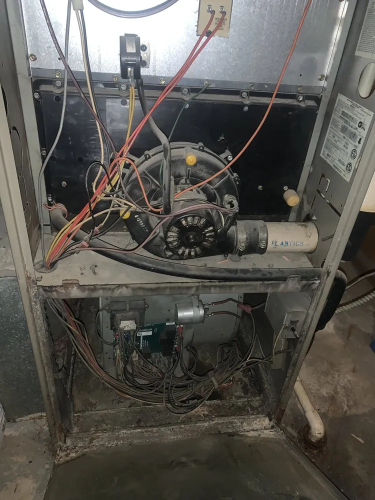 Slide of 1st Choice Home Repair