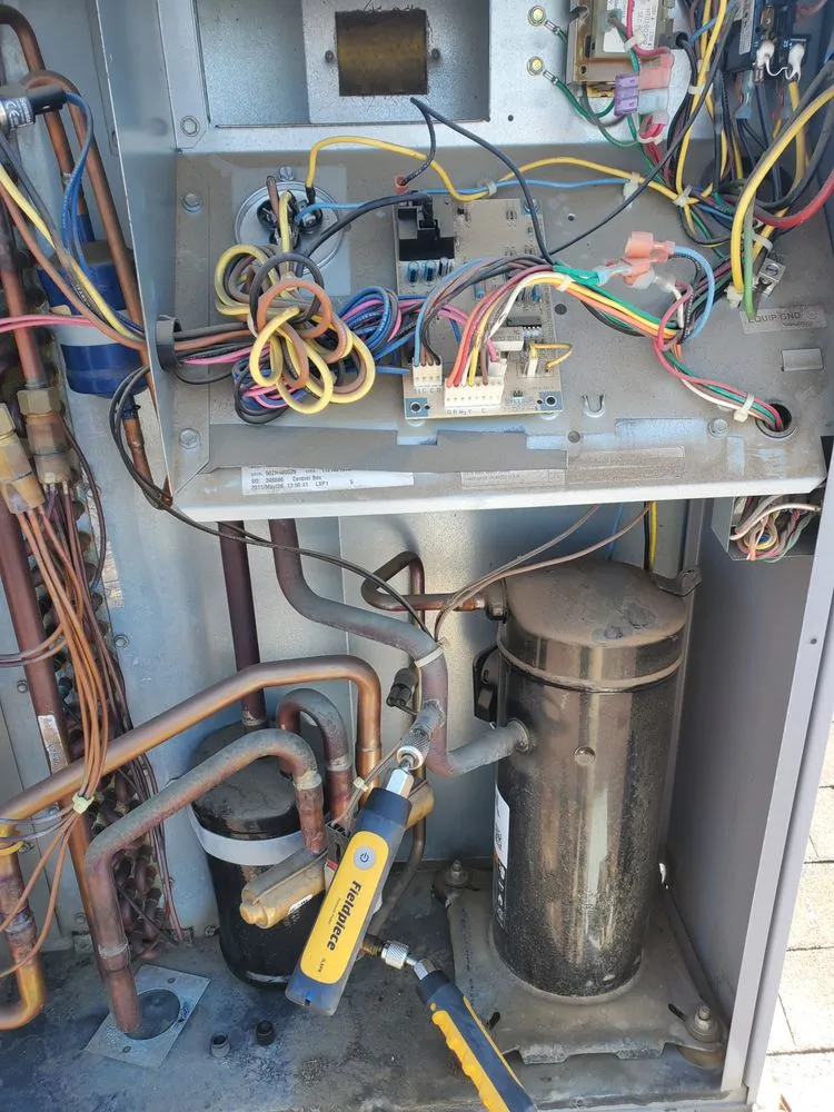 Slide of 1st Discount Cooling & Heating