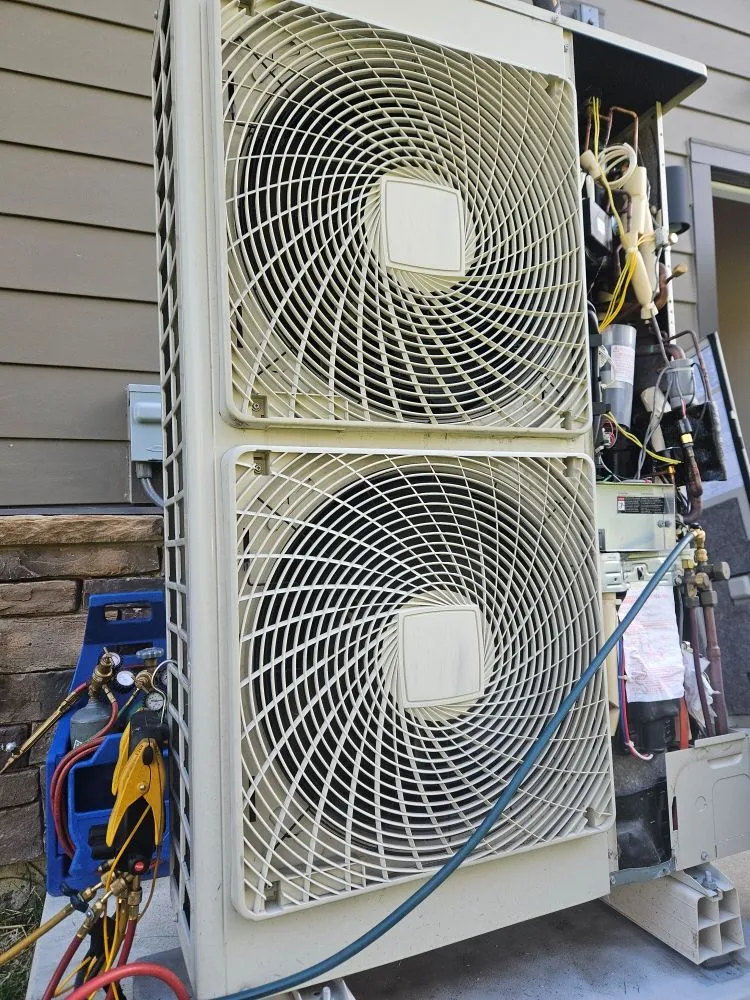 Slide of 2 Brothers Mechanical