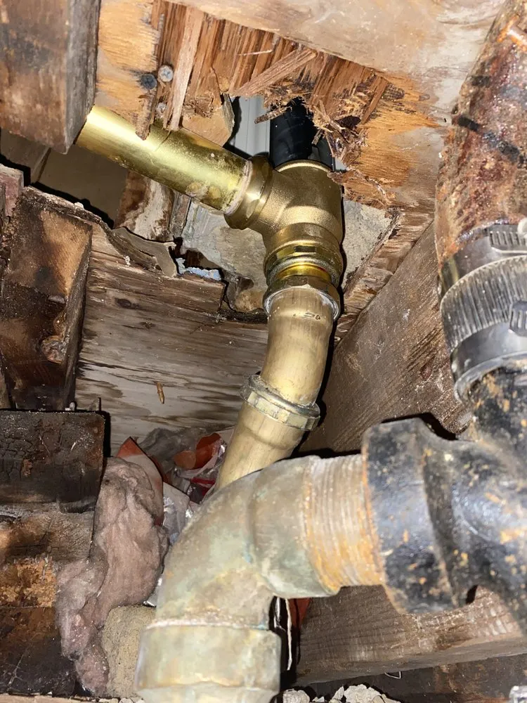 Slide of 2 Brothers Piping & Heating