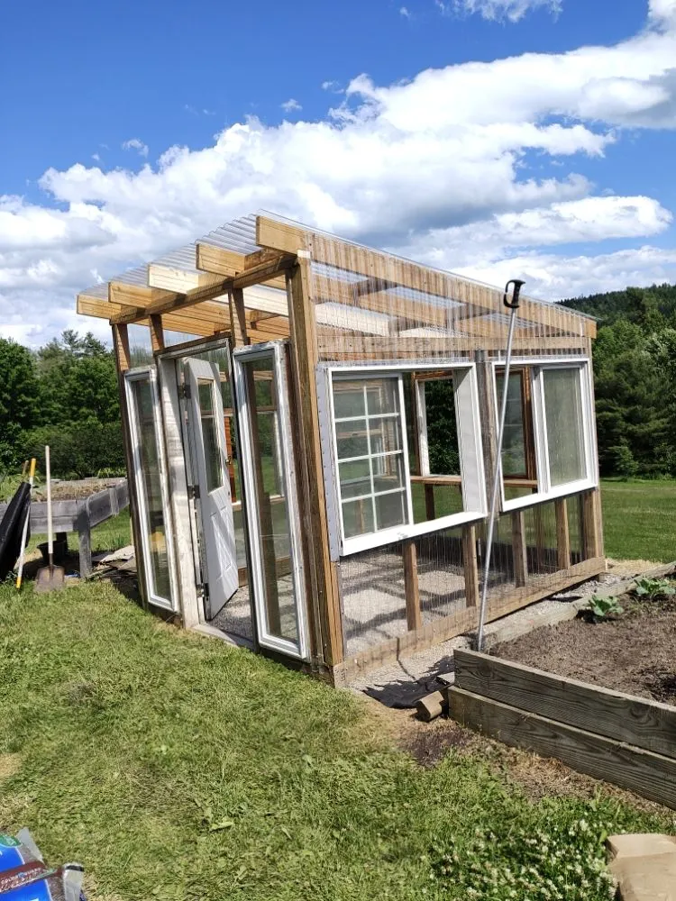 Slide of 2 Dudes Handyman