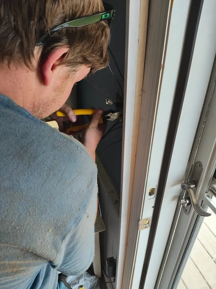 Slide of 2 Dudes Handyman