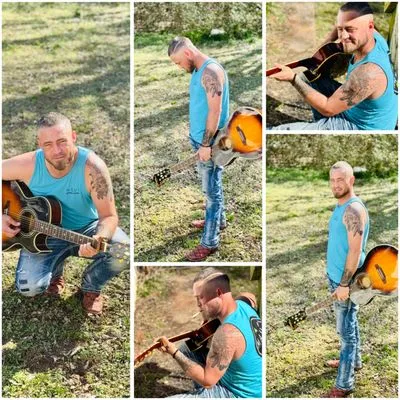 222 Custom Paint and Repairs