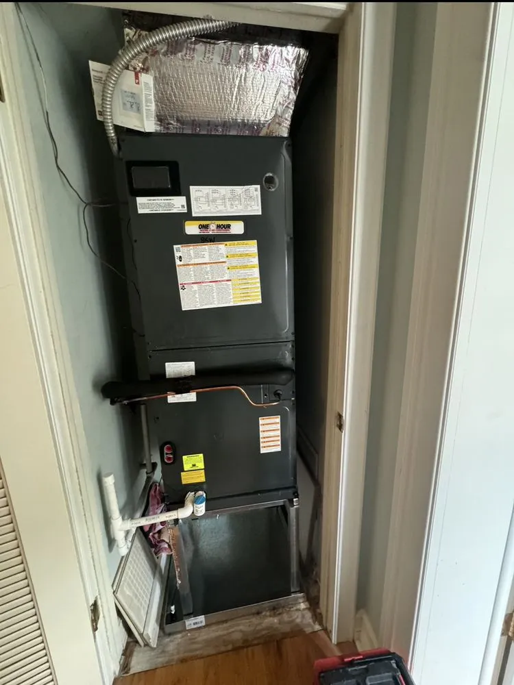 Slide of 24 Hours Air Conditioning