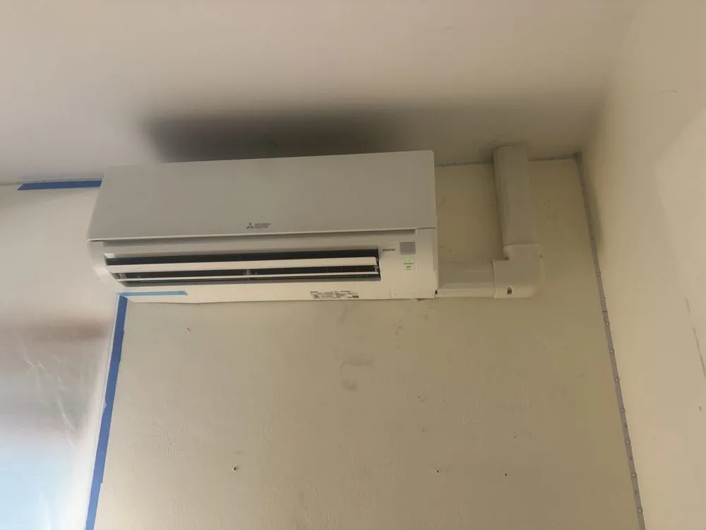 Slide of 24 Hours Air Conditioning
