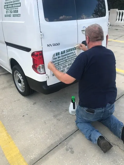 Slide of 24 Hr Air Service