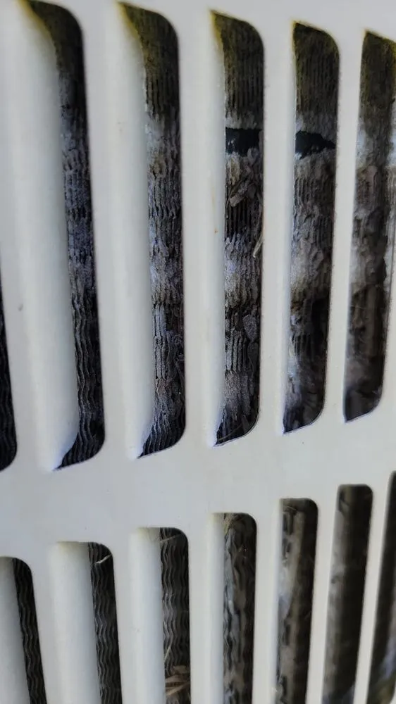 Slide of 24 Seven AC