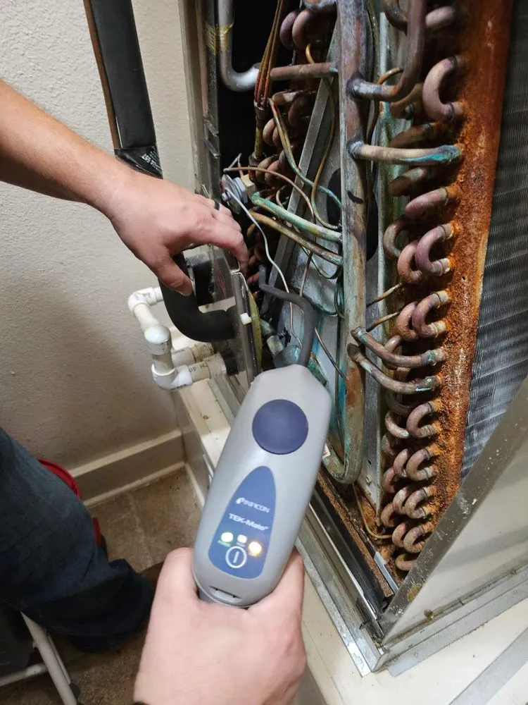 Slide of 24 Seven AC