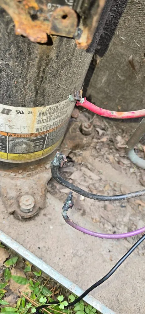 Slide of 24 Seven AC