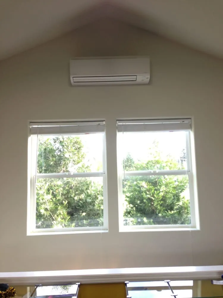 Slide of 24/7 Heating & Cooling