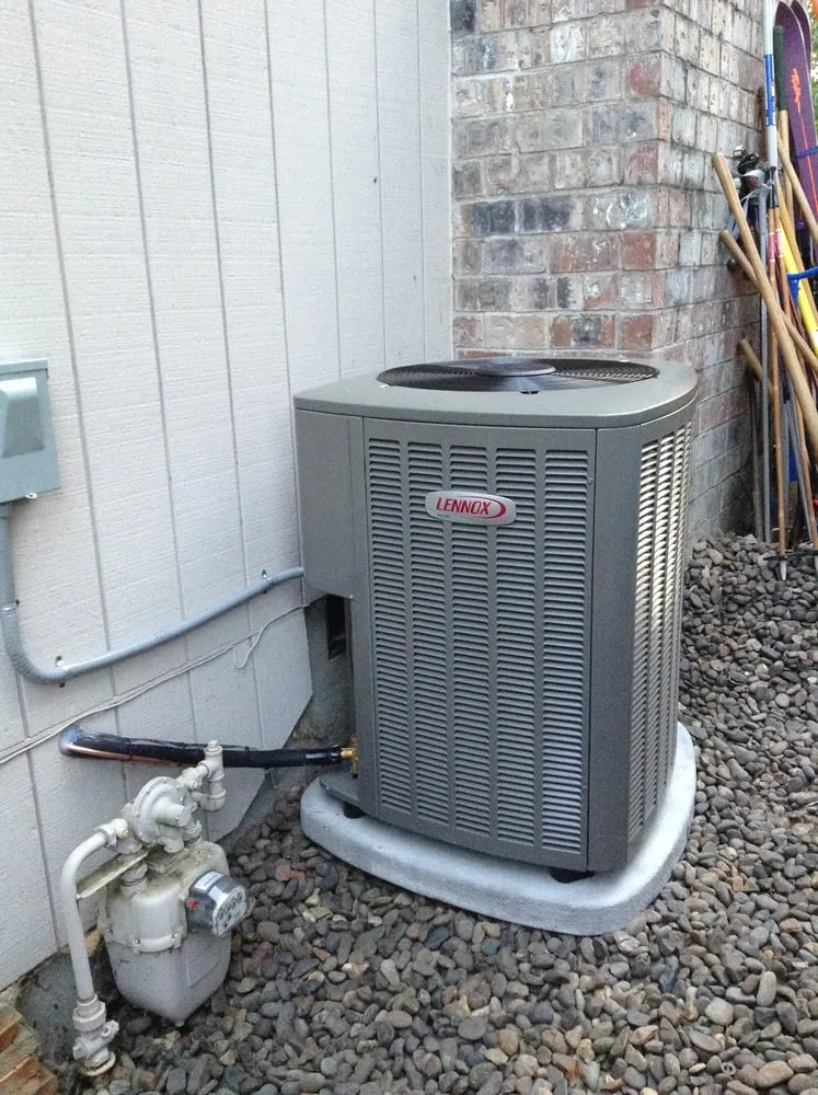Slide of 24/7 Heating & Cooling
