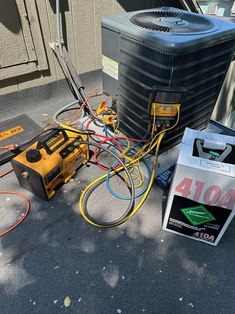 Slide of 24/7 Heating & Cooling