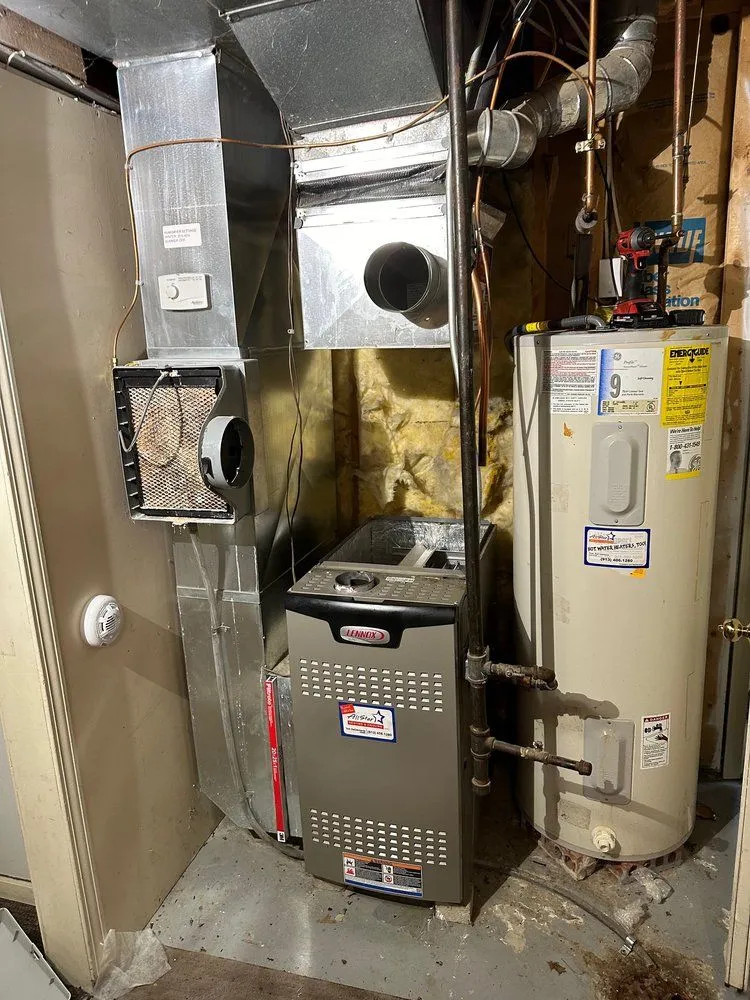 Slide of 24/7 Heating & Cooling