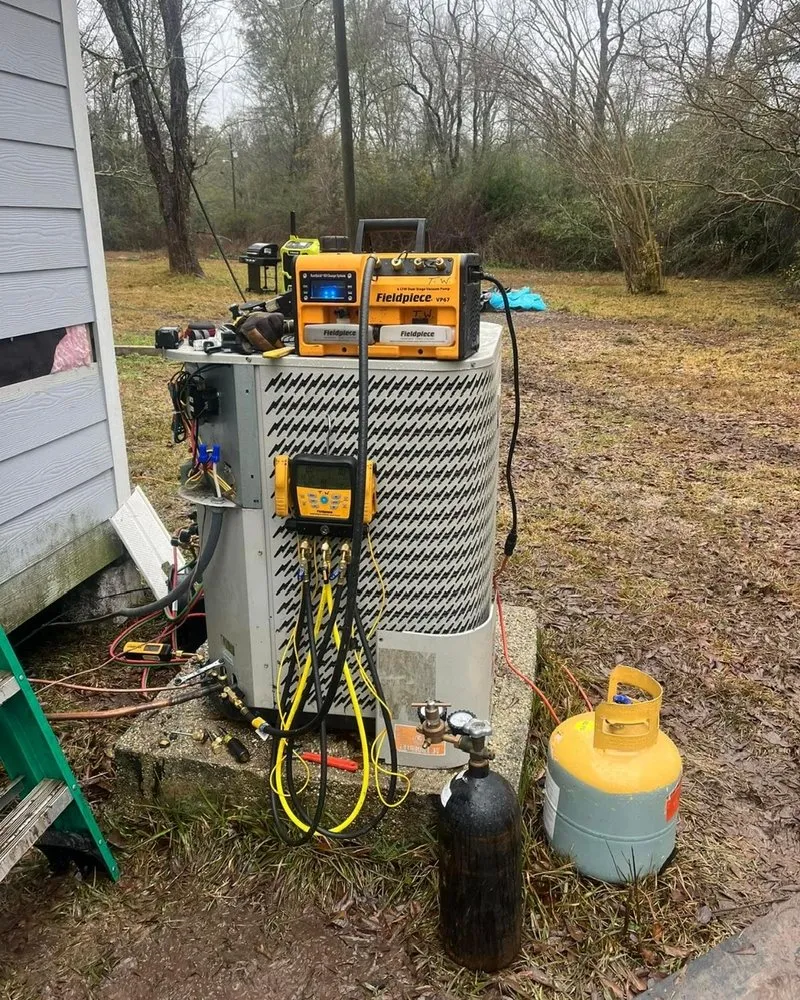 Slide of 24/7 Heating & Cooling