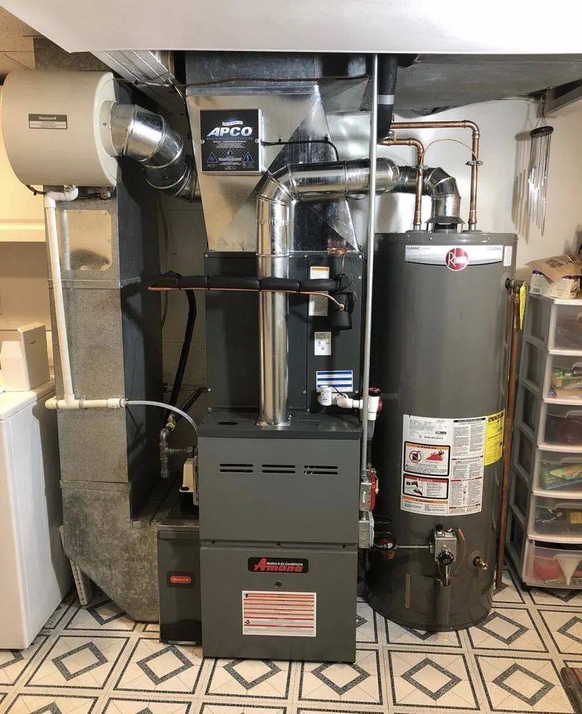 Slide of 24/7 Heating & Cooling