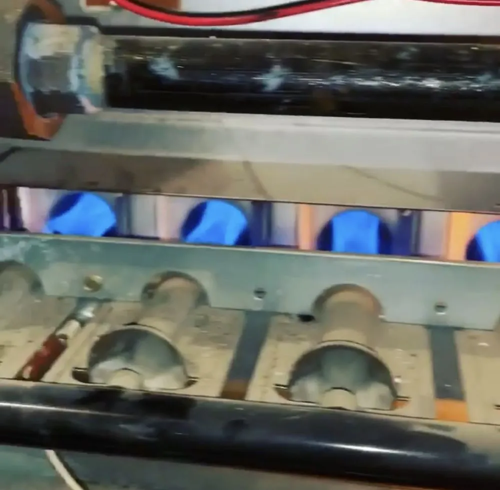 Slide of 24/7 Heating & Cooling