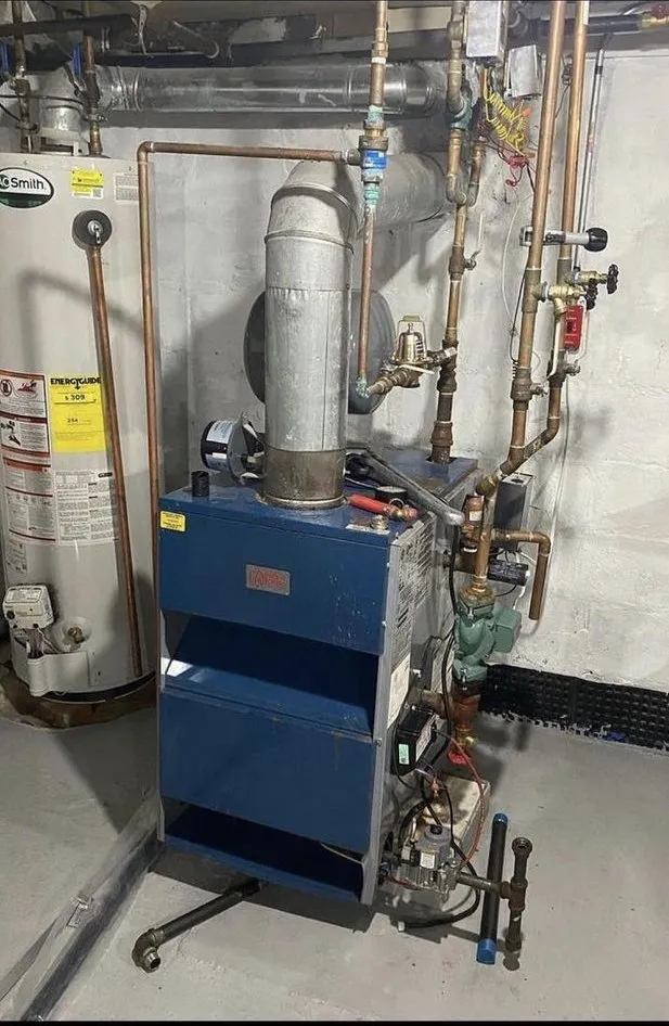 Slide of 24/7 Heating & Cooling