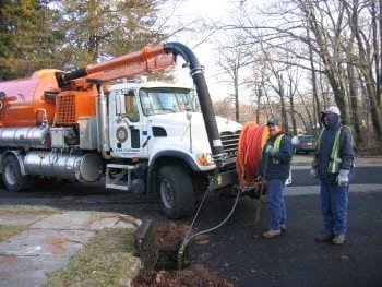 Slide of 24/7 Plumbing on Broadway