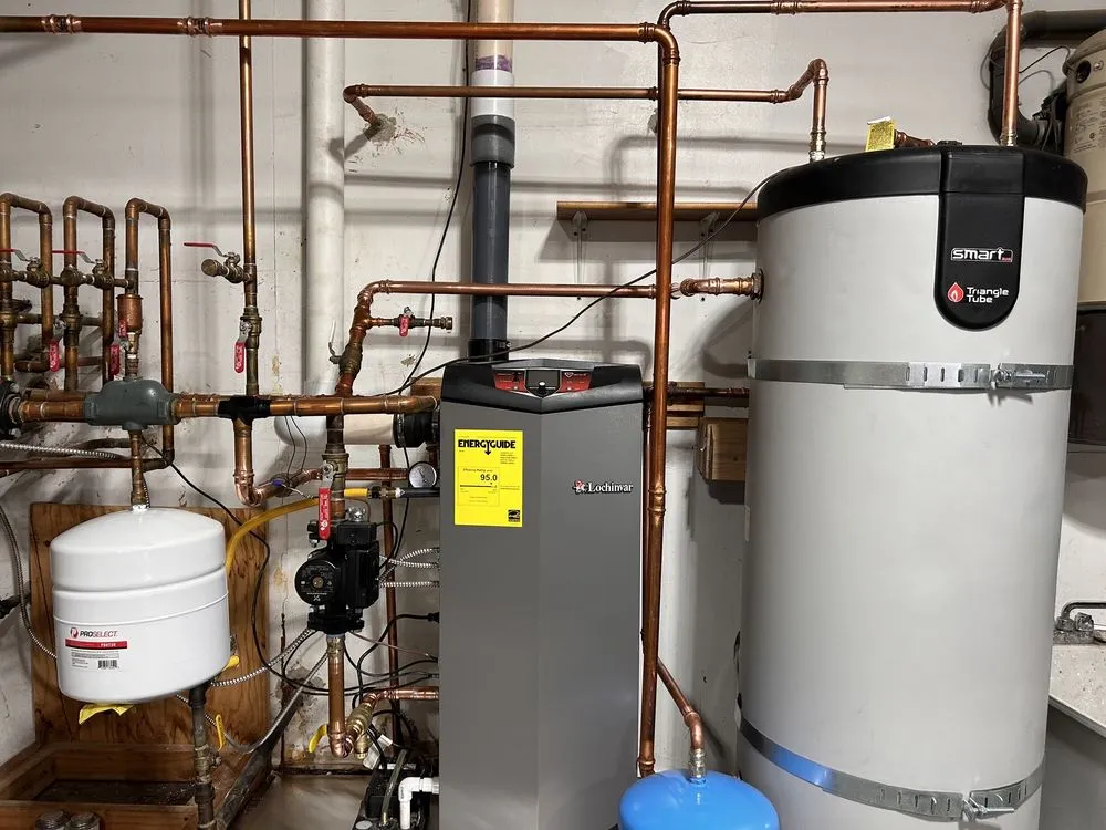 Slide of 24hr Arctic Services