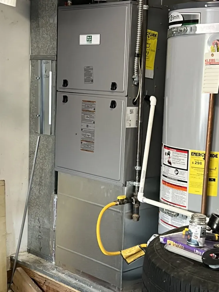 Slide of 24hr Arctic Services