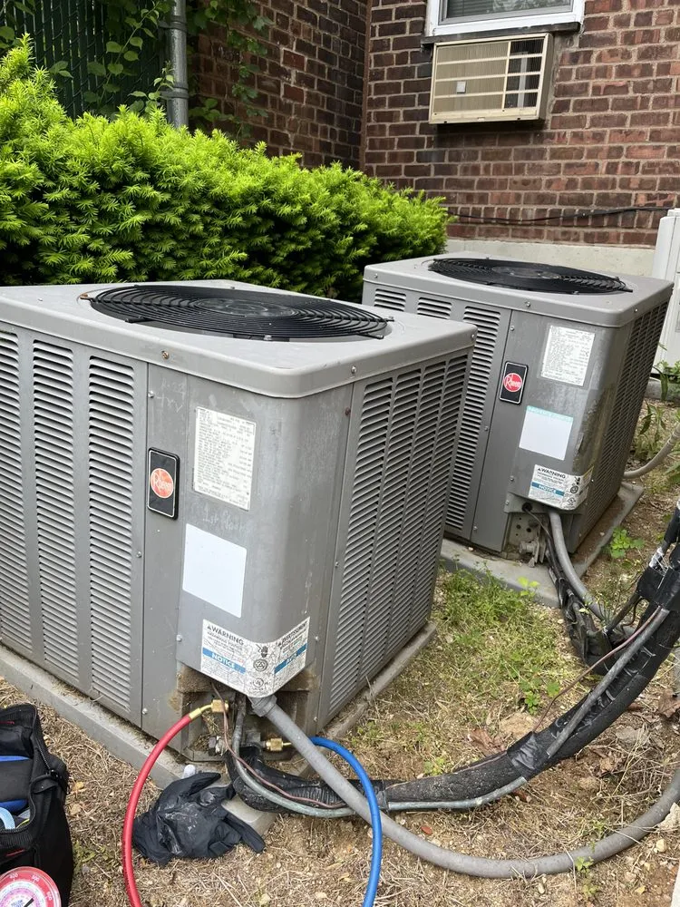 Slide of 2Cousins HVAC