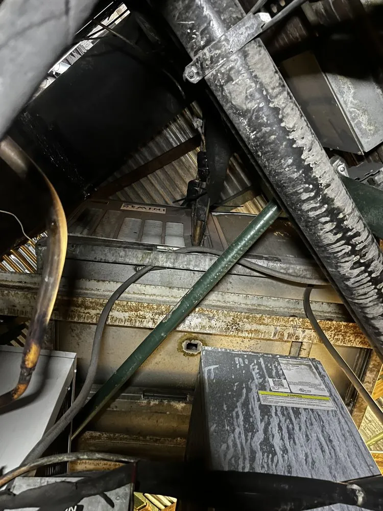 Slide of 2Cousins HVAC