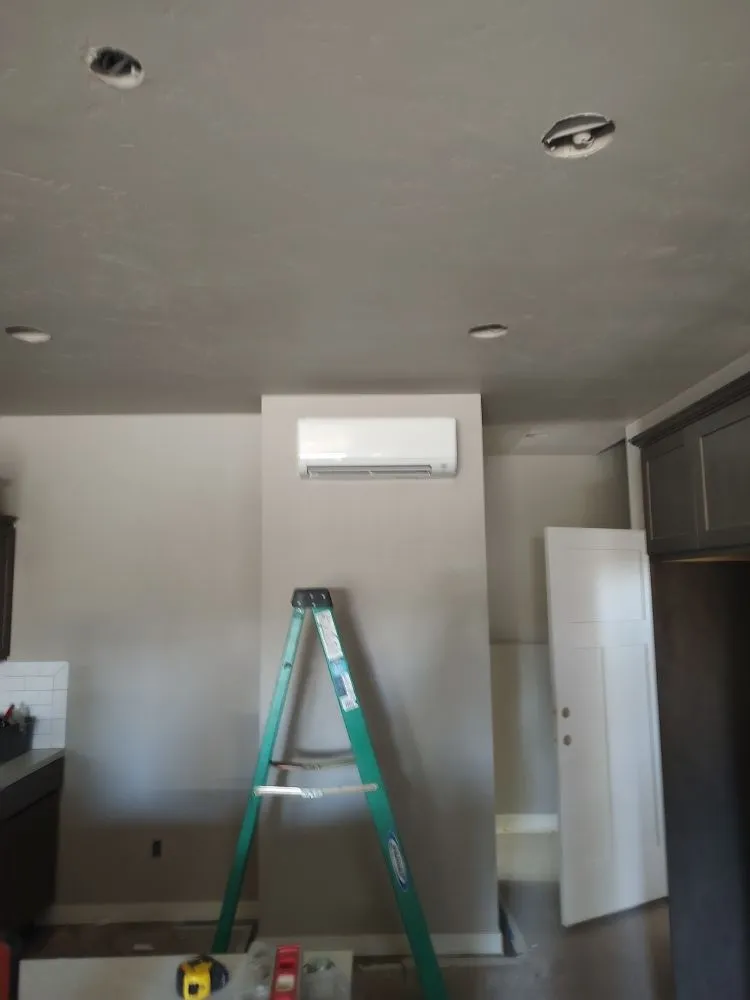 Slide of 2I Contractors