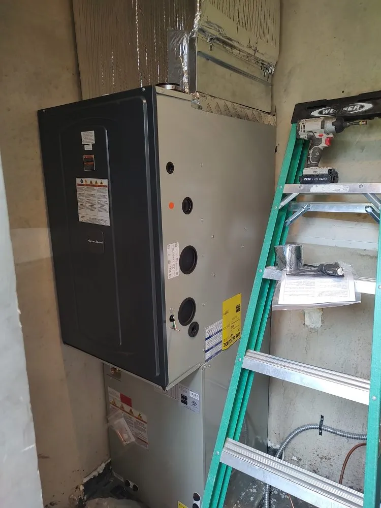 Slide of 2I Contractors