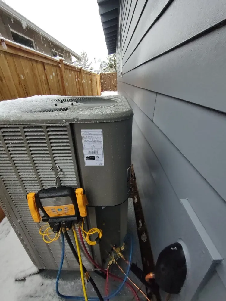 Slide of 2I Contractors