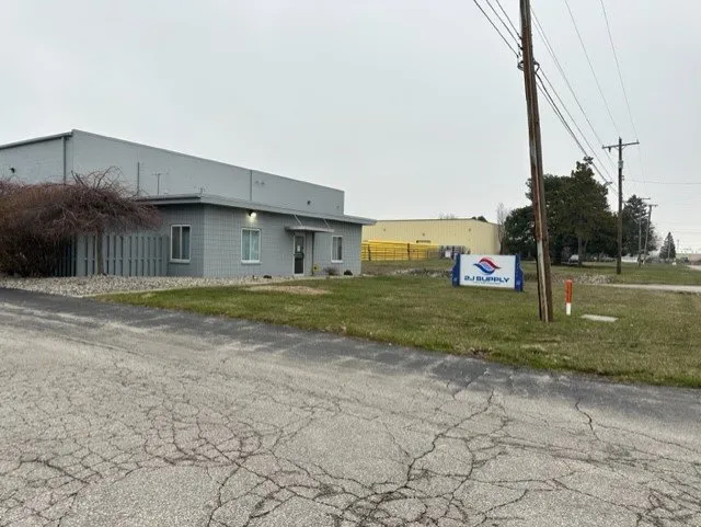 Slide of 2J Supply HVAC Distributors