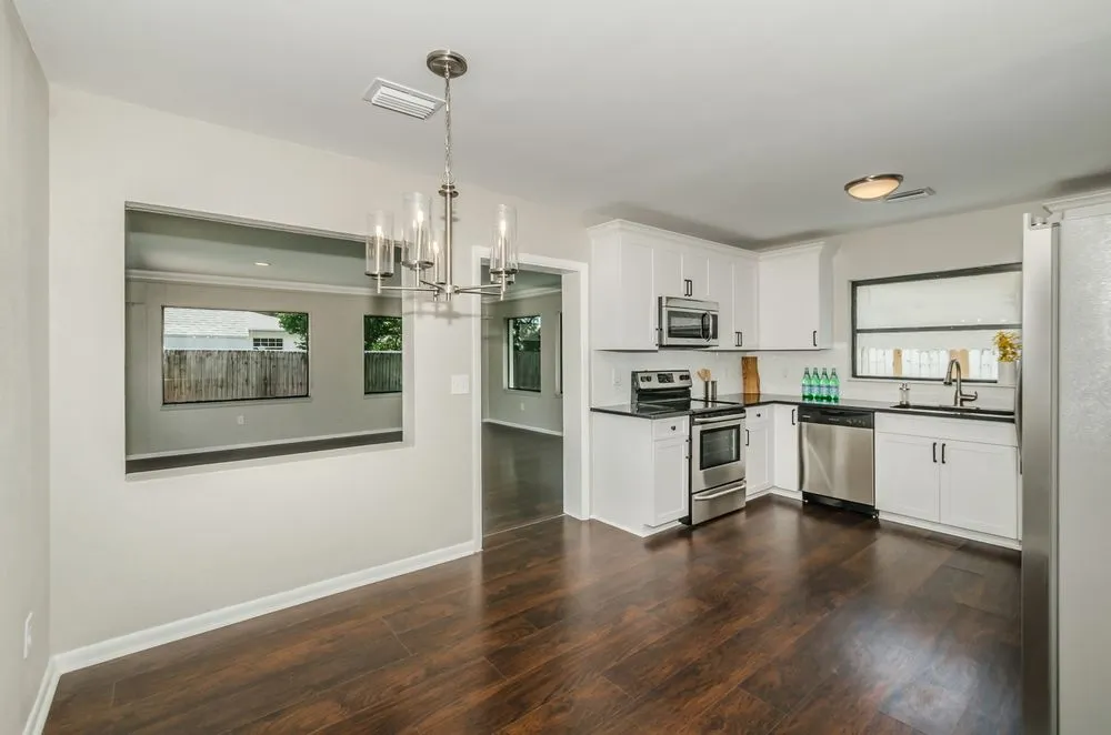 Slide of 2M Builders