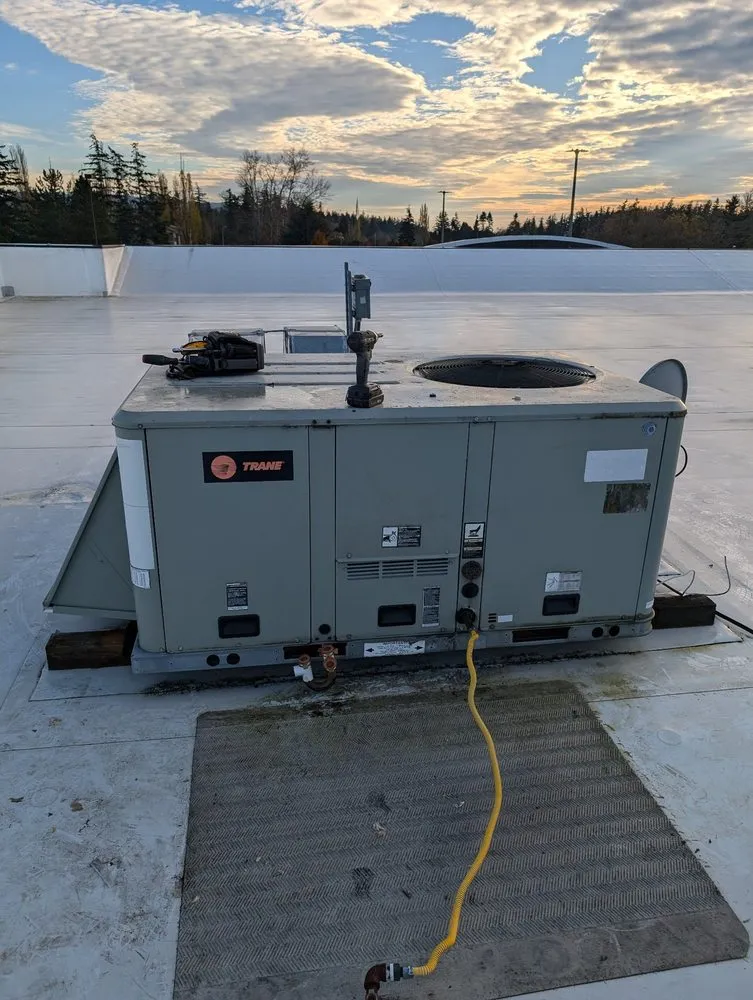 Slide of 2Ray Mechanical