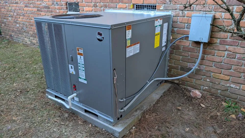 Slide of 32 Degrees Heating & Cooling