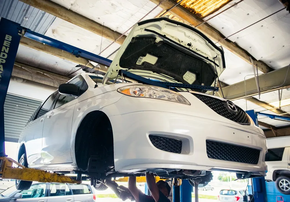 Slide of 325 Transmission Auto Repair