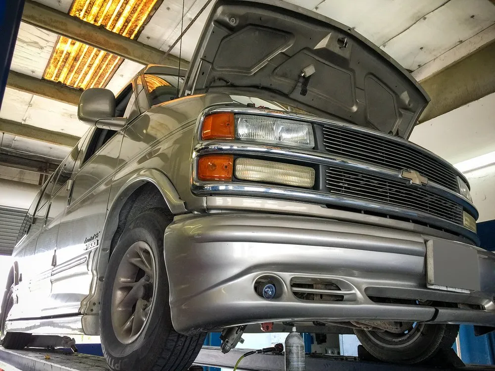 Slide of 325 Transmission Auto Repair