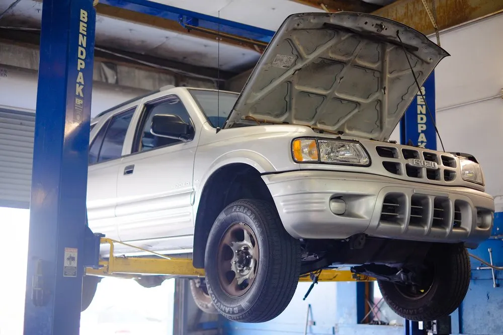 Slide of 325 Transmission Auto Repair