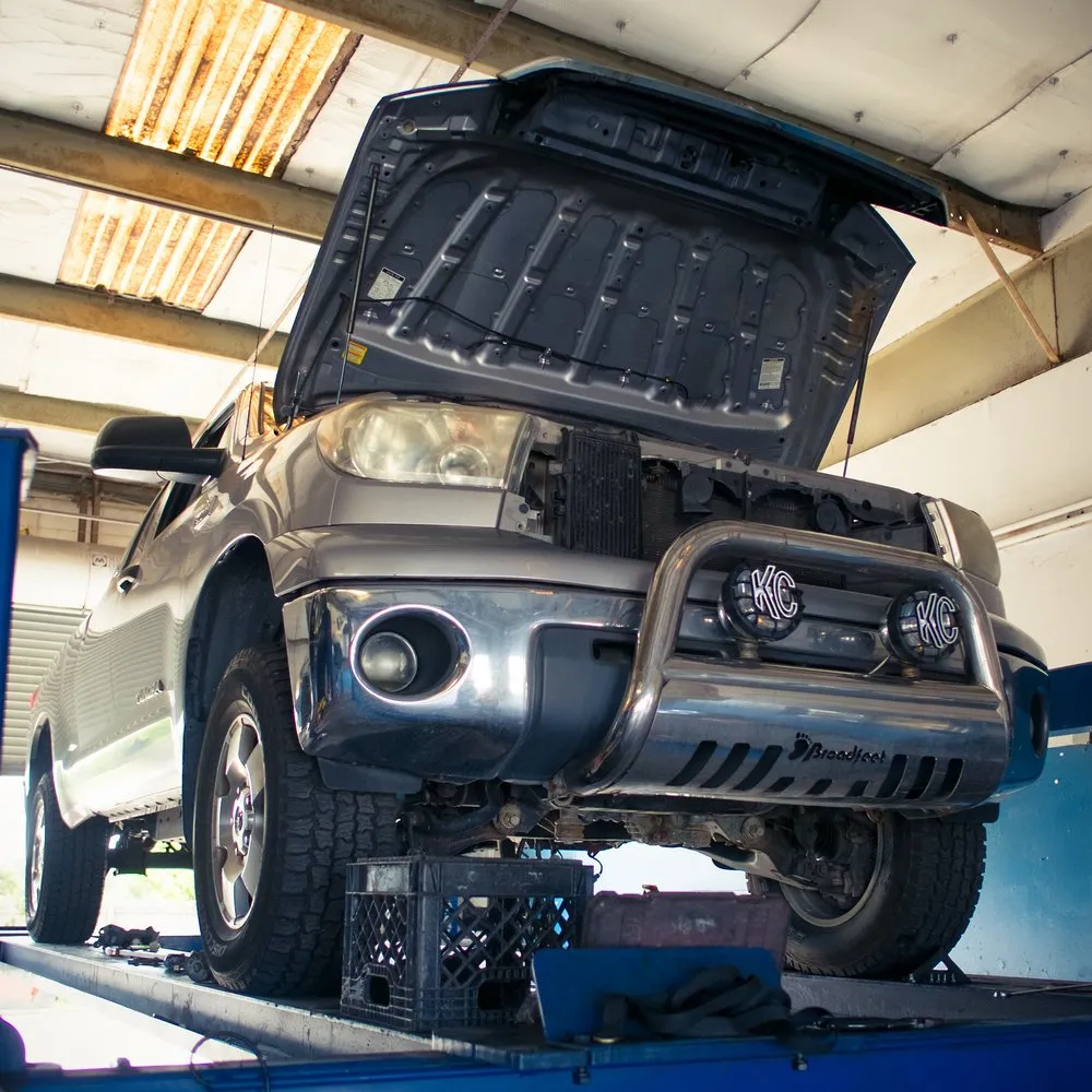 Slide of 325 Transmission Auto Repair