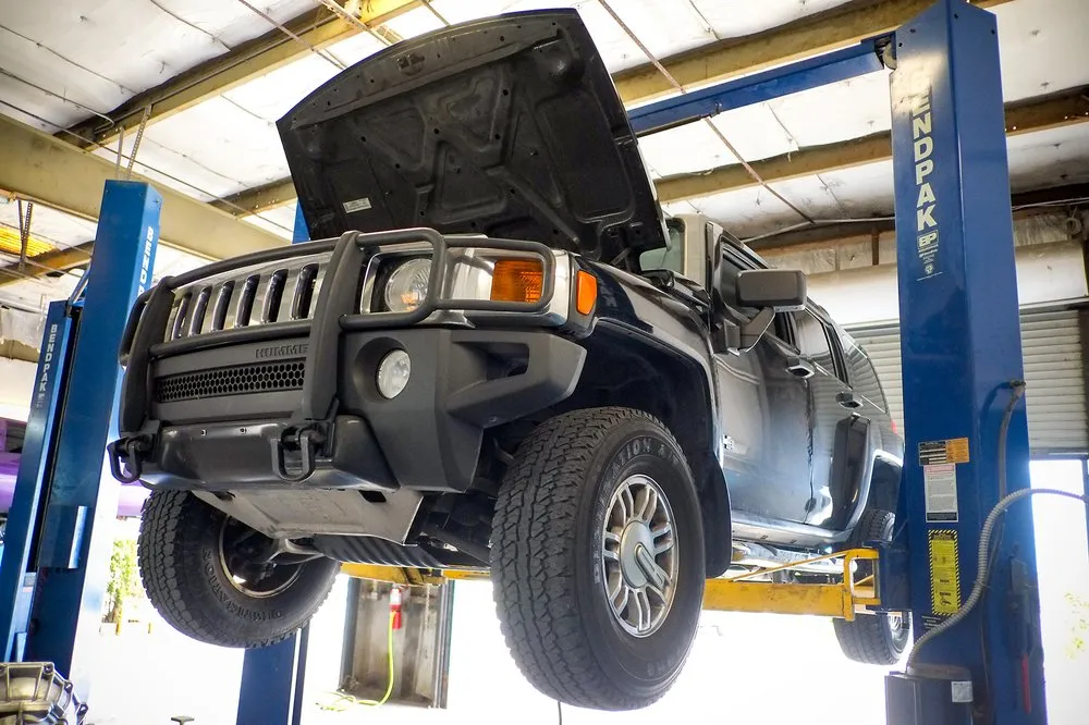 Slide of 325 Transmission Auto Repair