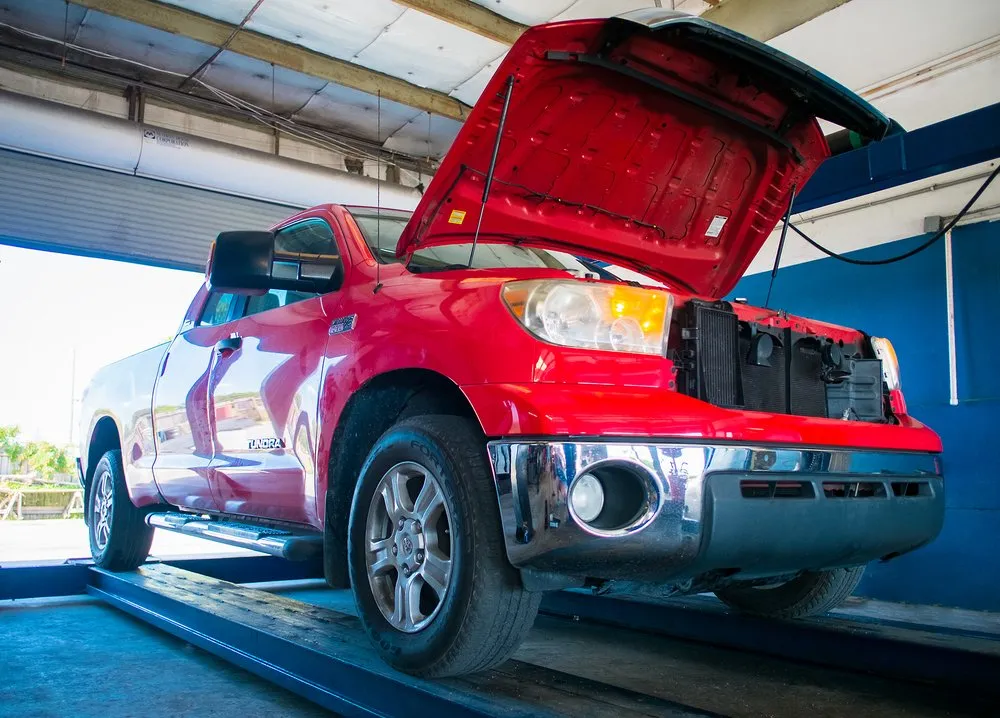 Slide of 325 Transmission Auto Repair