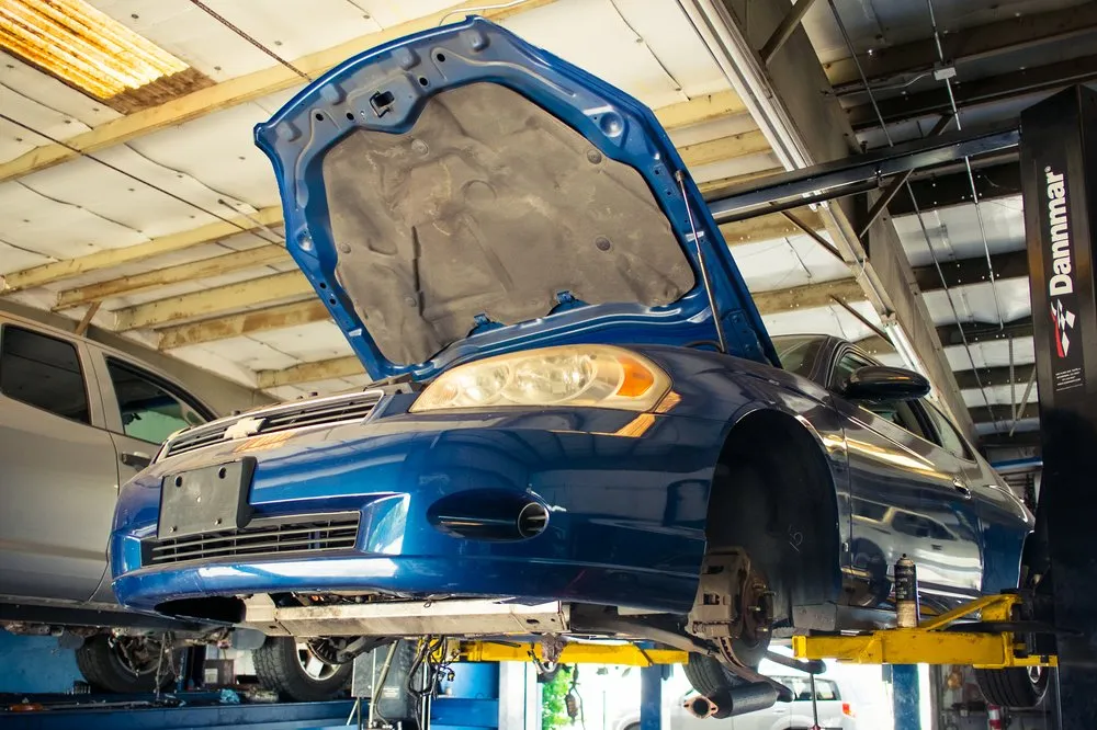 Slide of 325 Transmission Auto Repair