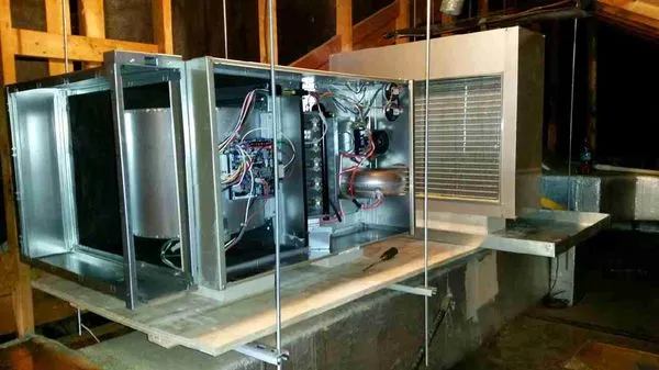 32F Cool Air Conditioning & Heating Logo