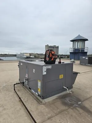 365 Heating & Cooling Logo