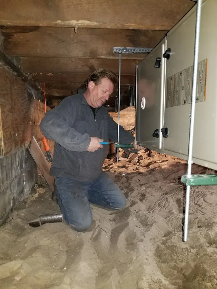 Slide of 365 Mechanical