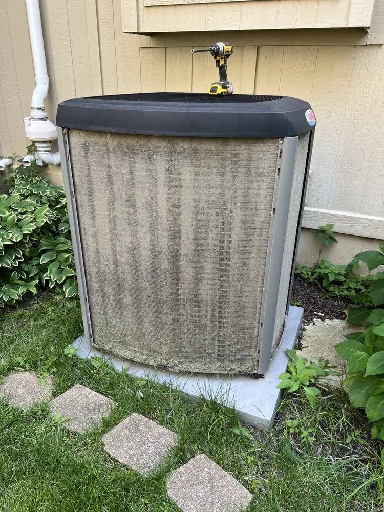 Slide of 4 Bis Solutions HVAC And Home Maintenance