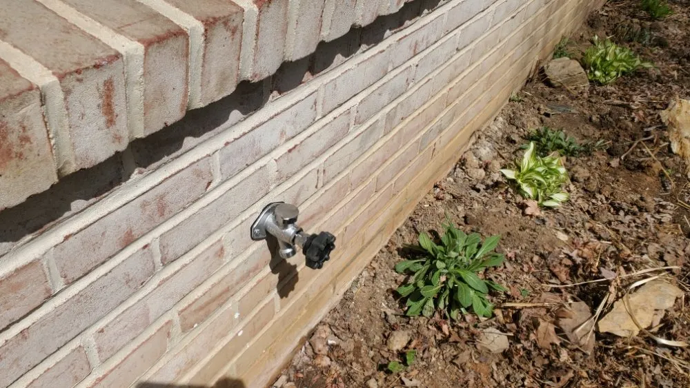 Slide of 4 Diamond Mechanical