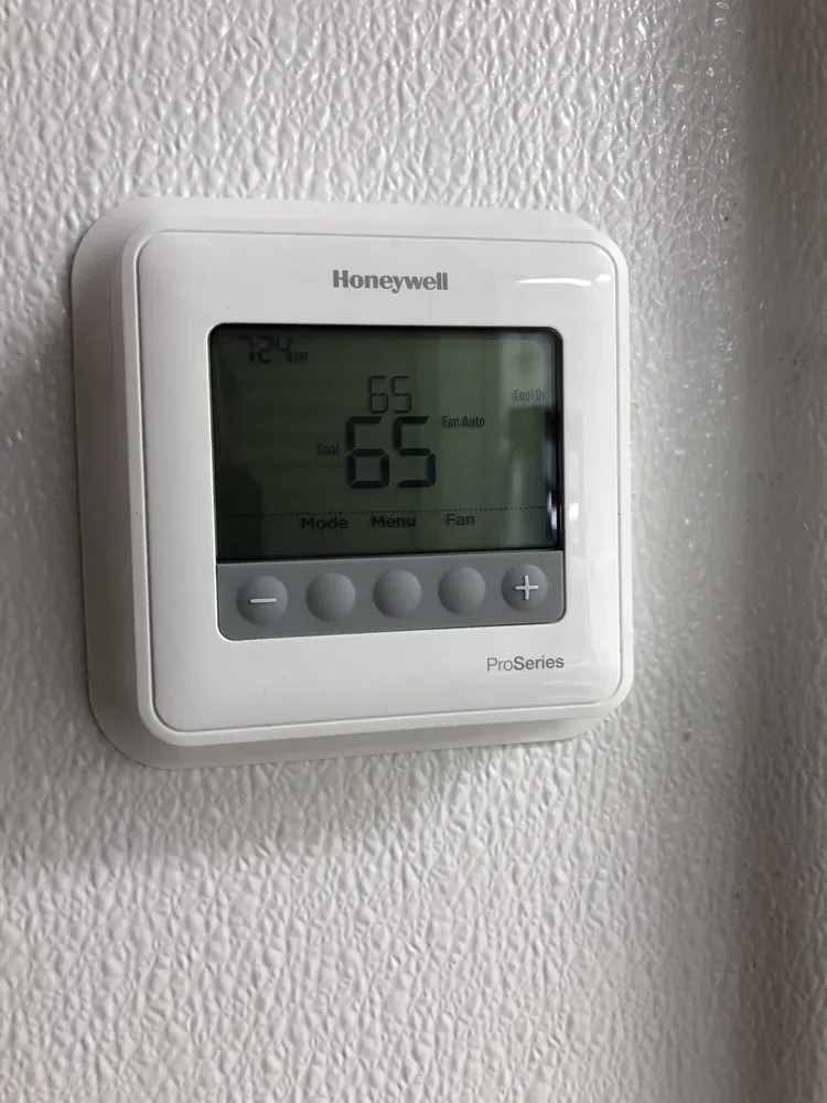 Slide of 4 Seasons A/C and Heating Group