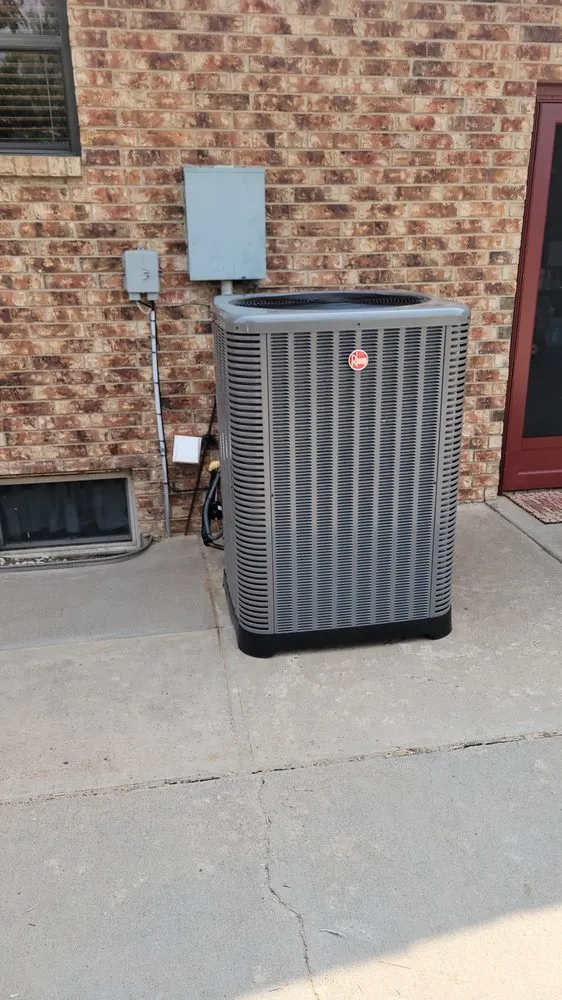 Slide of 4 Seasons Heating and Air